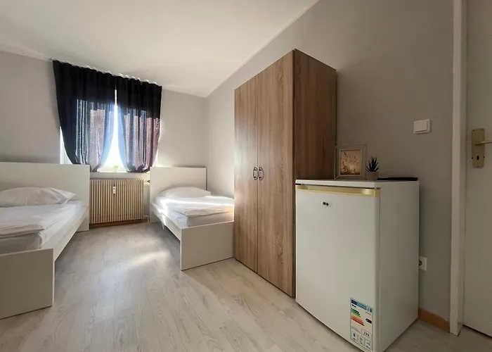 Zentrale Monteurwohnung Mit Top-ausstattung In