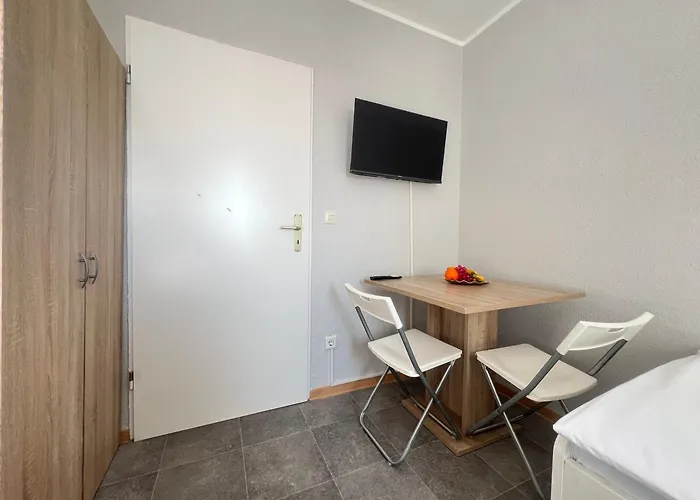 Zentrale Monteurwohnung Mit Top-ausstattung In Apartman Rheine